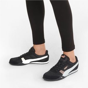 Women’s Size 7.5-Puma Bella Lace Up Sneaker in black/white/pink. Like New.